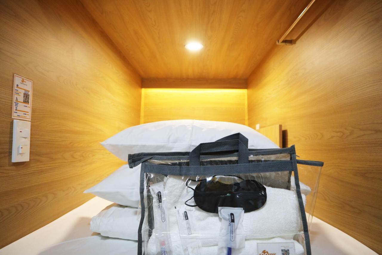 Amango Hostel Хошимин Экстерьер фото