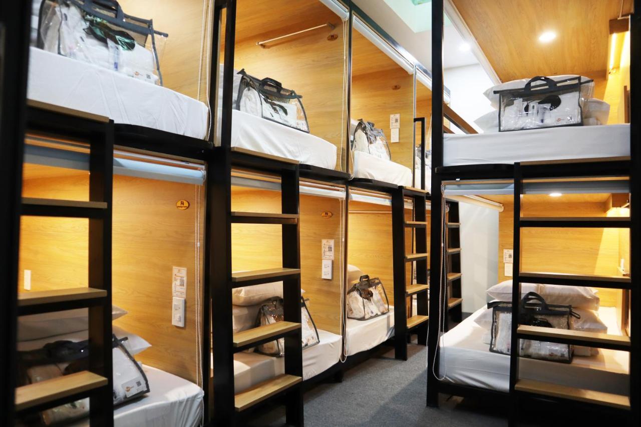 Amango Hostel Хошимин Экстерьер фото