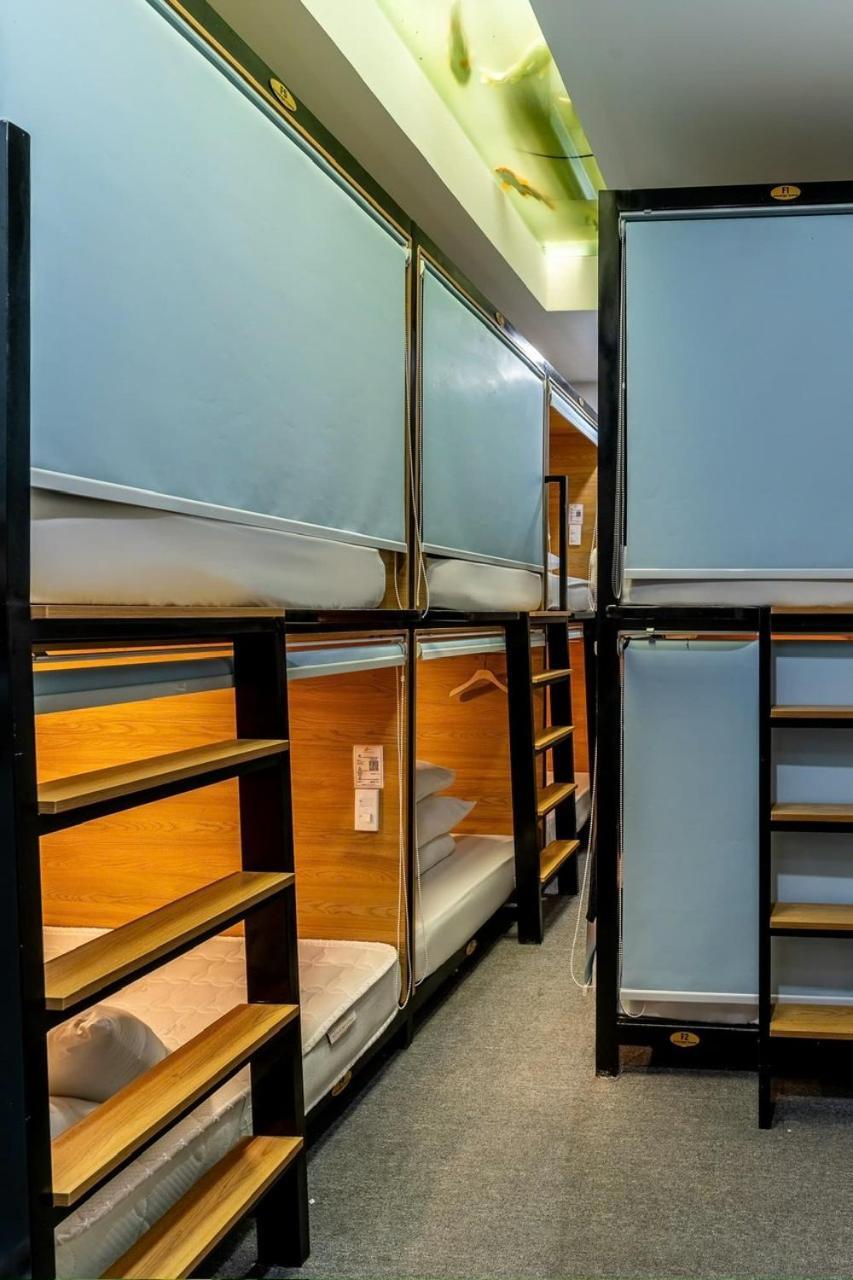 Amango Hostel Хошимин Экстерьер фото